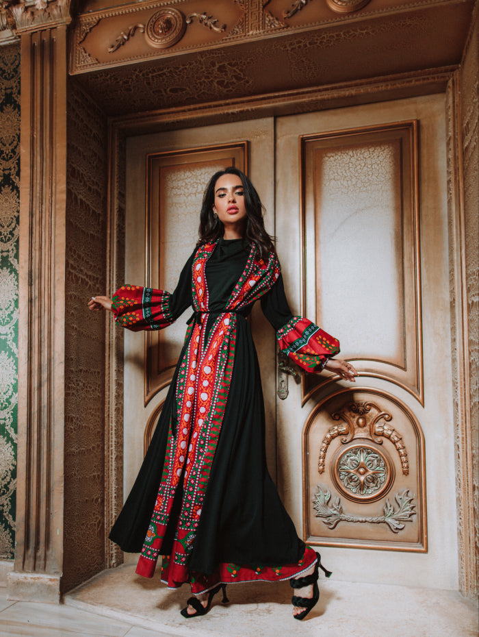 Yemeni pattern abaya